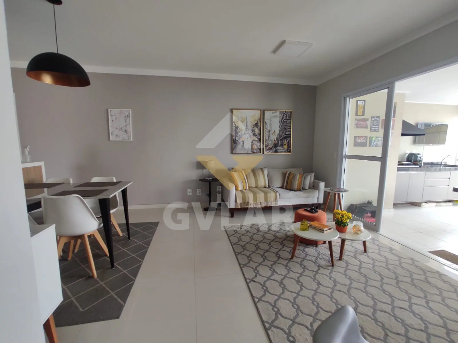 LINDO APARTAMENTO A VENDA NA MOOCA